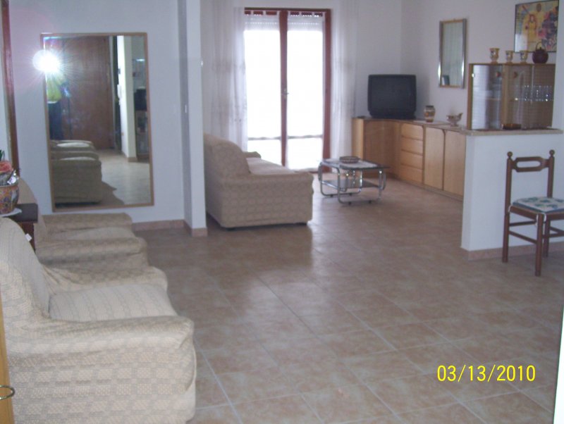 Appartamento fronte mare Alba Adriatica a Teramo in Affitto