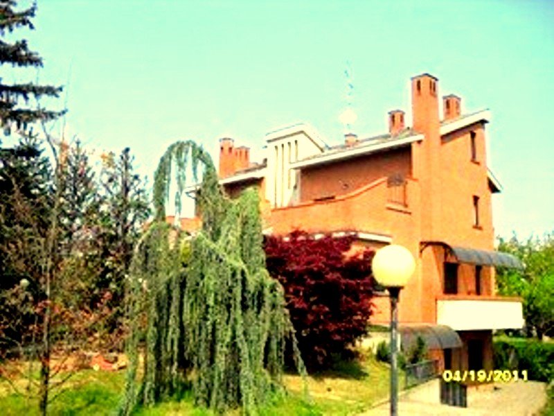 Mansarda a Saronno a Varese in Affitto