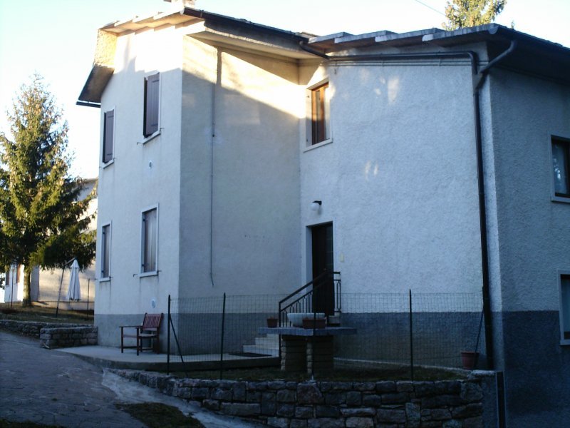 Appartamento a Bosco Chiesanuova a Verona in Vendita