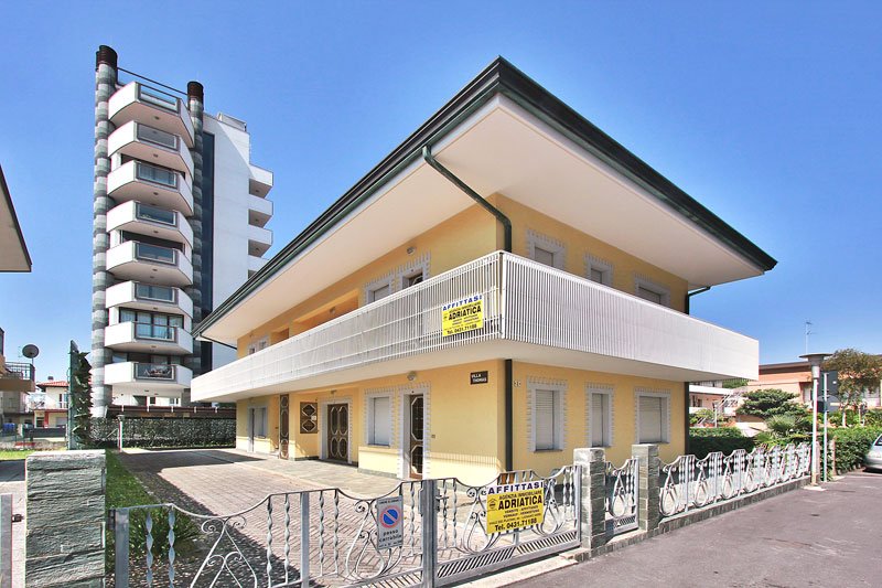 Appartamenti a Lignano Sabbiadoro a Udine in Affitto