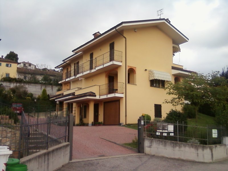Villa a schiera a Novello a Cuneo in Vendita