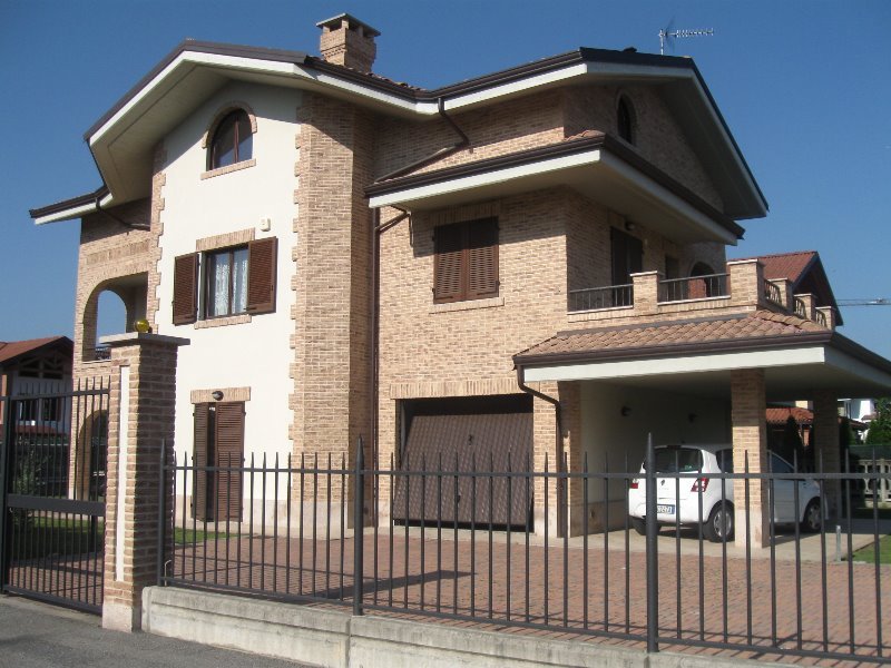 Villa a Lein a Torino in Vendita