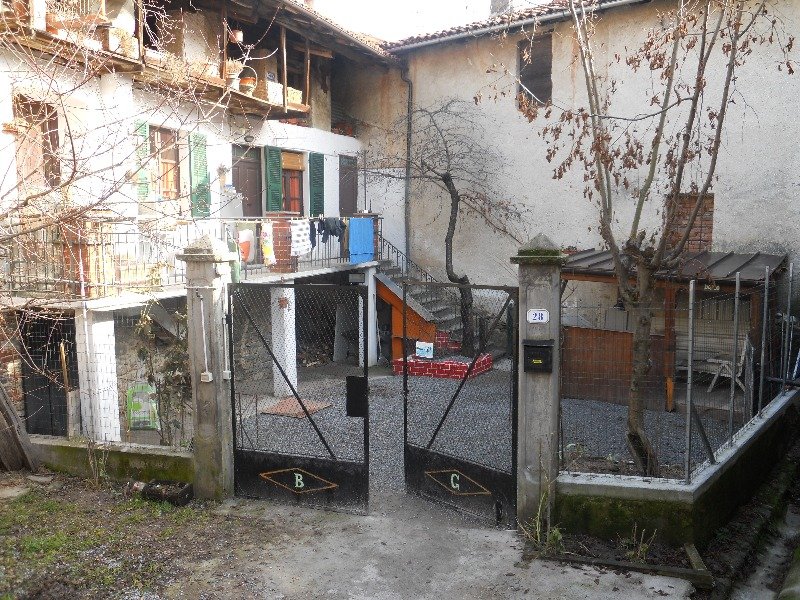 Casa a Garessio a Cuneo in Vendita