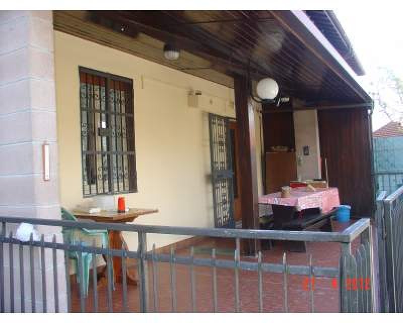 Casa con due terrazzi a Cocquio Trevisago a Varese in Vendita
