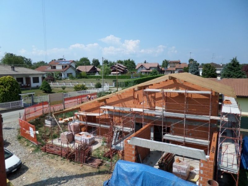 Ville in fase di costruzione ad Agrate Conturbia a Novara in Vendita