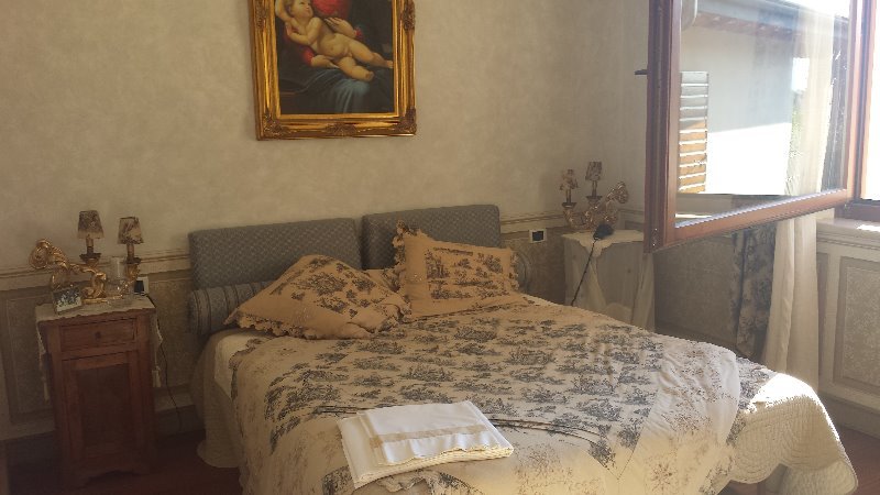 Villa a Padenghe sul Garda a Brescia in Vendita