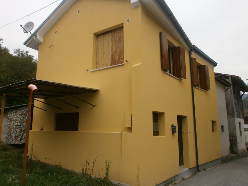 Casa singola a Castelnovo del Friuli a Pordenone in Vendita
