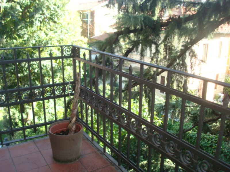 Appartamento di 156 mq vicino Universit Bocconi a Milano in Vendita