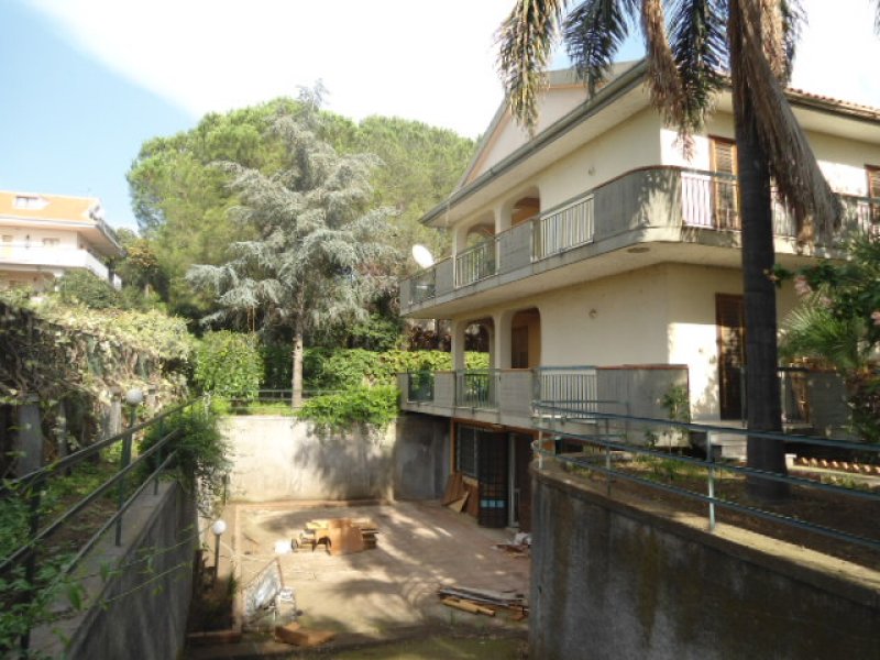 Villa singola zona Balatelli a Catania in Vendita