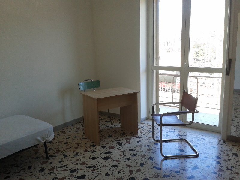 Appartamento in centro ammobiliato per studenti a Salerno in Affitto