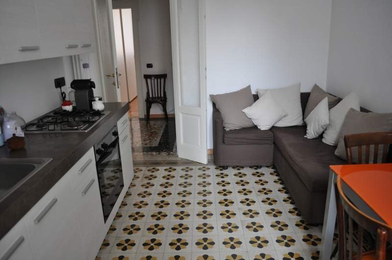Appartamento arredato in Viale Corsica a Milano in Affitto