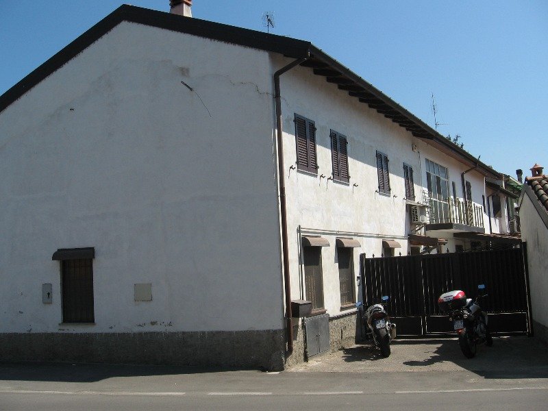 Immobile periferia Mortara a Pavia in Vendita