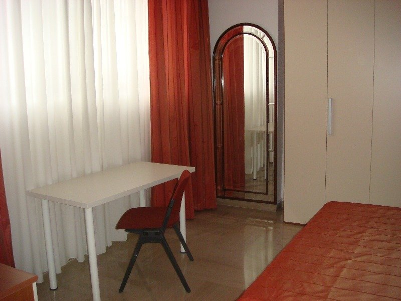 Appartamento arredato zona Teatro Petruzzelli a Bari in Affitto