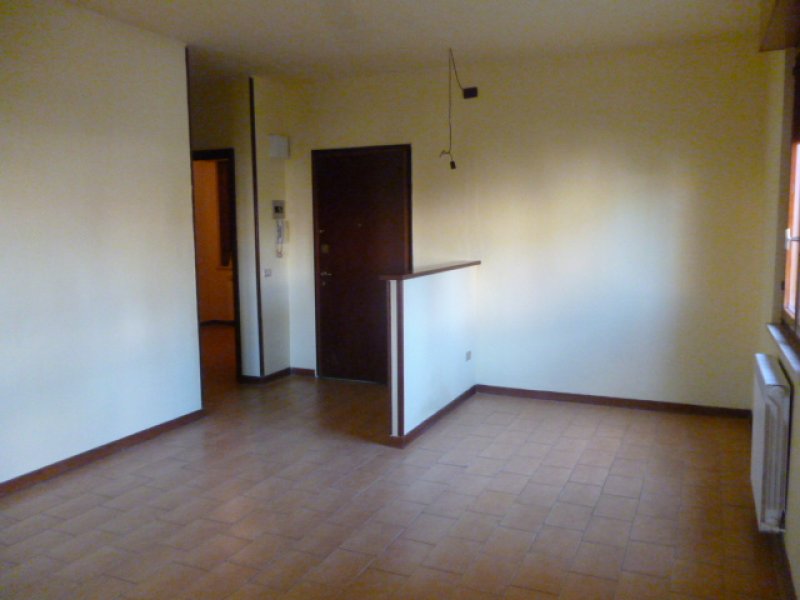 Appartamento primo piano a Sant'Anna a Lucca in Affitto