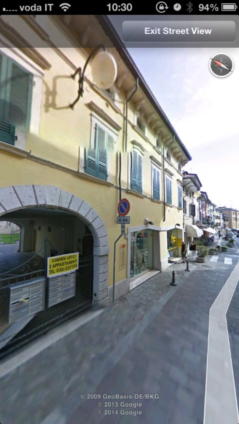 Box auto coperto a Desenzano a Brescia in Affitto