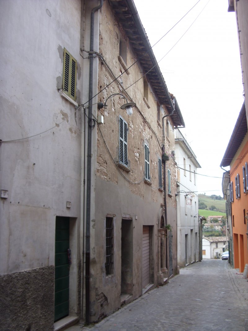 Appartamento arredato a Isola del Piano a Pesaro e Urbino in Vendita
