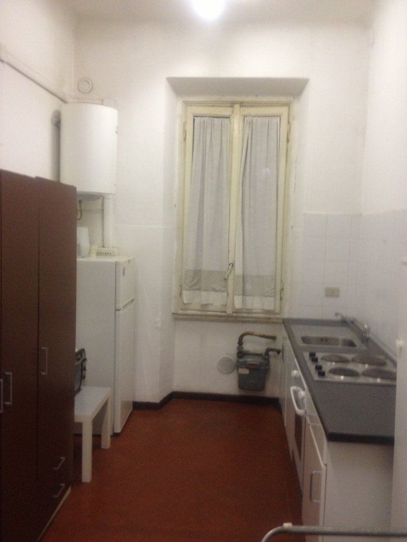 Appartamento bilocale via Spartaco a Milano in Affitto