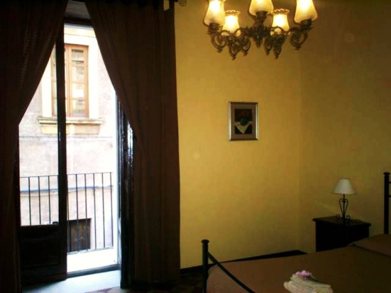 Bed and Breakfast nel centro storico a Catania in Affitto