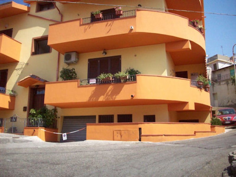 Appartamento in Venetico superiore a Messina in Vendita