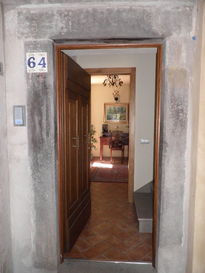 Appartamento a Lavacchio frazione Montegiovi a Arezzo in Vendita