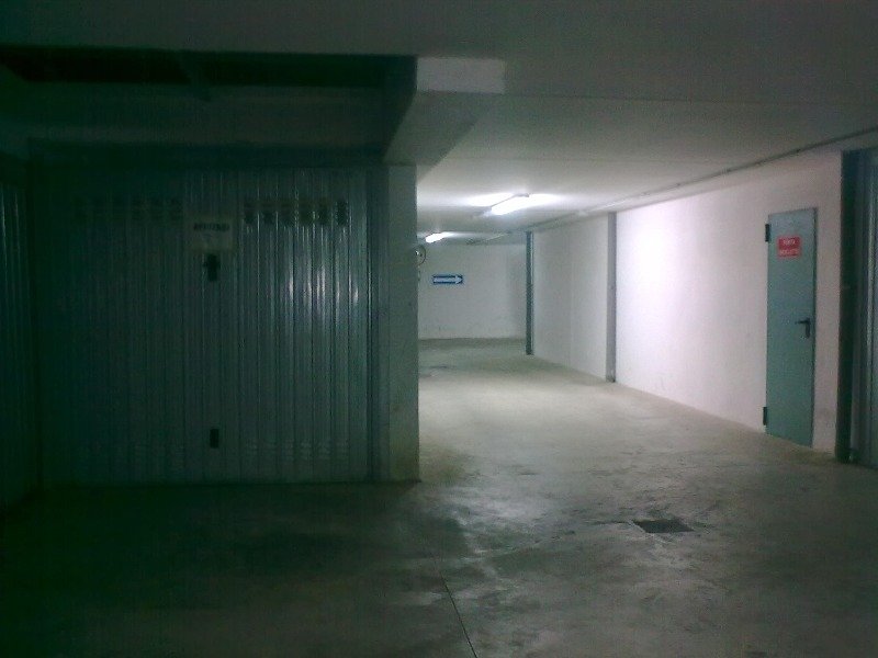 Garage a Casalgrande vicino al centro a Reggio nell'Emilia in Affitto