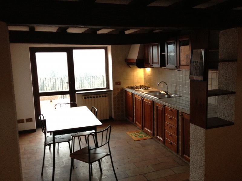 Appartamento in bifamiliare a Vignola a Modena in Vendita