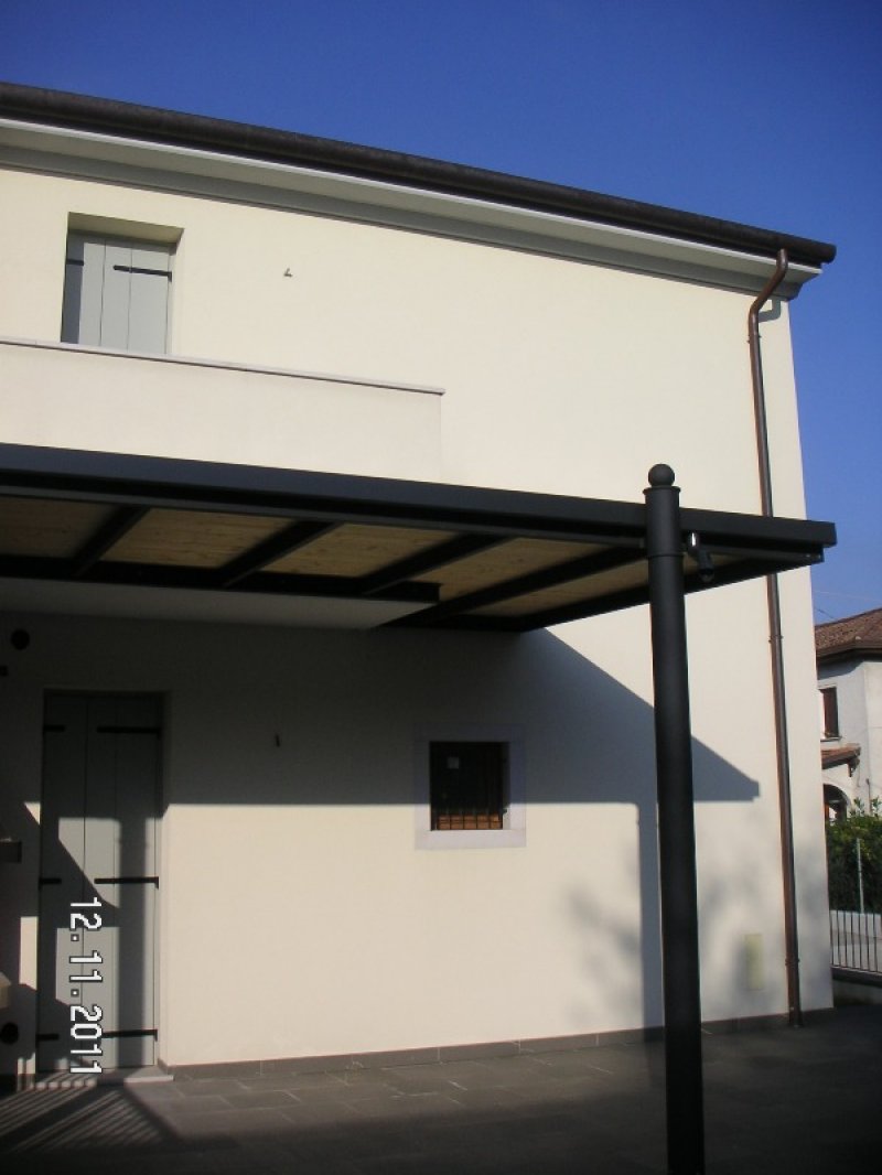 Villa a schiera a Susegana a Treviso in Vendita