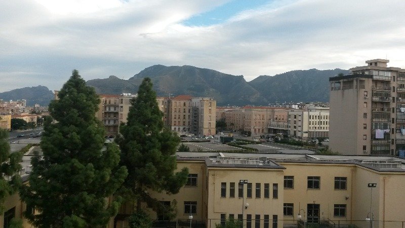 Bilocale zona Ospedale Civico a Palermo in Affitto