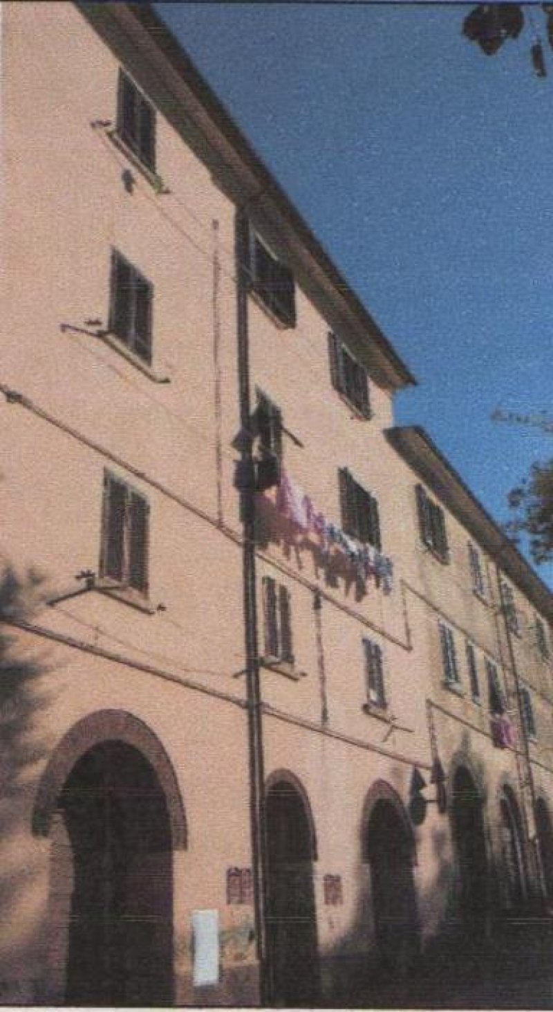 Appartamento situato a Castagneto Carducci a Livorno in Vendita