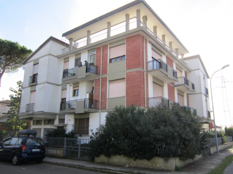 Appartamento con garage in zona residenziale a Pisa in Vendita