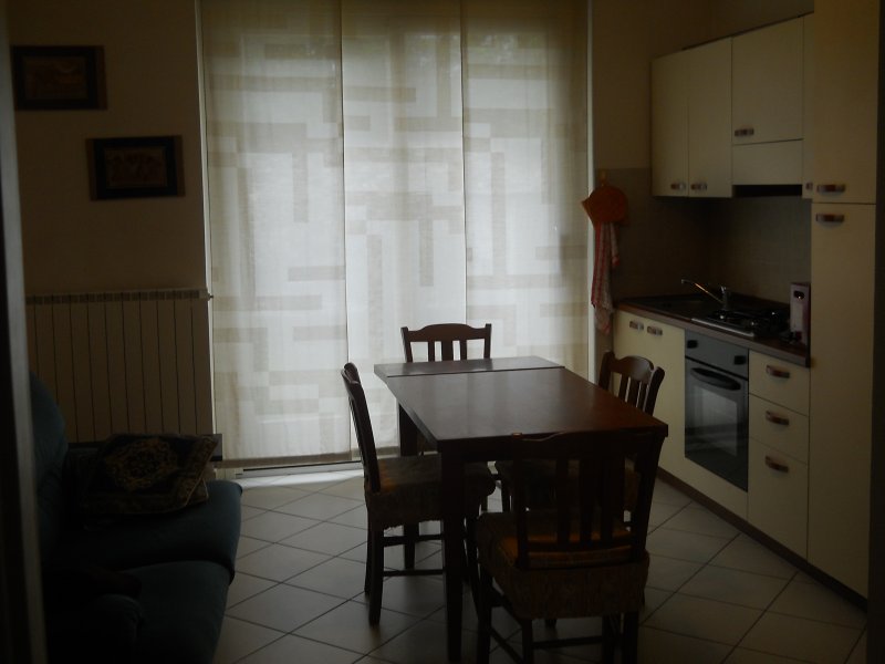 Recente appartamento ammobiliato a Bergamo in Vendita