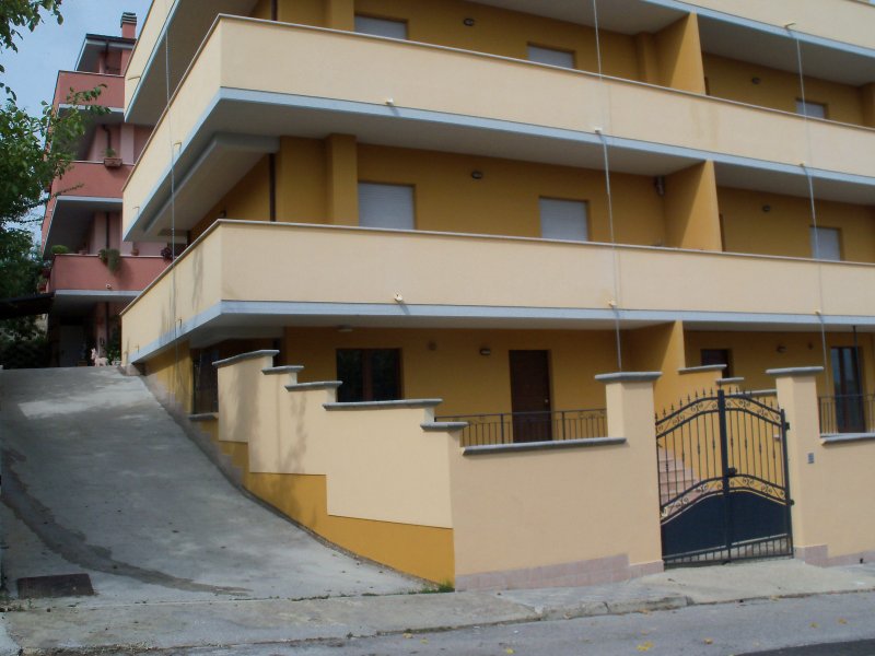 Appartamento a Bucchianico a Chieti in Affitto