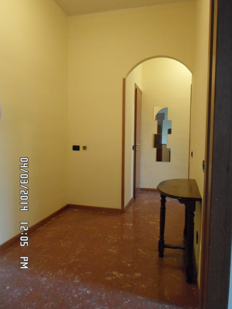 Appartamento comodo tre locali a Milano in Vendita