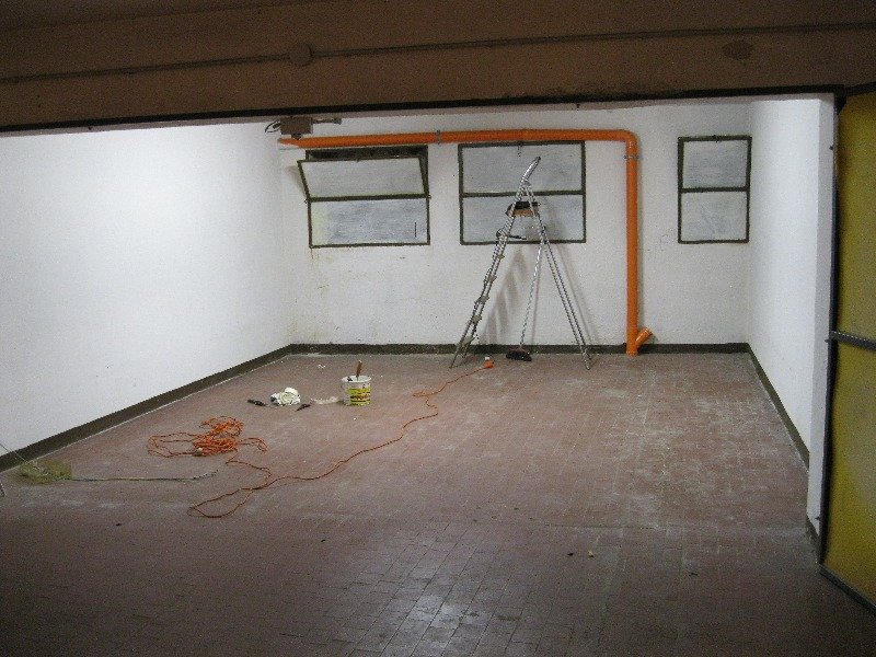 Garage adatto anche come magazzino a Pianoro a Bologna in Affitto