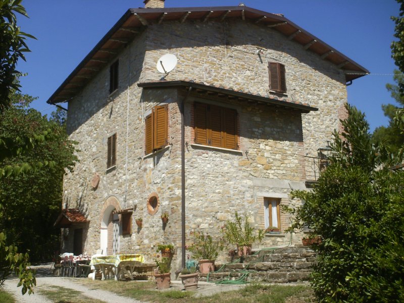 Casa colonica prossimit lago Montedoglio a Arezzo in Affitto