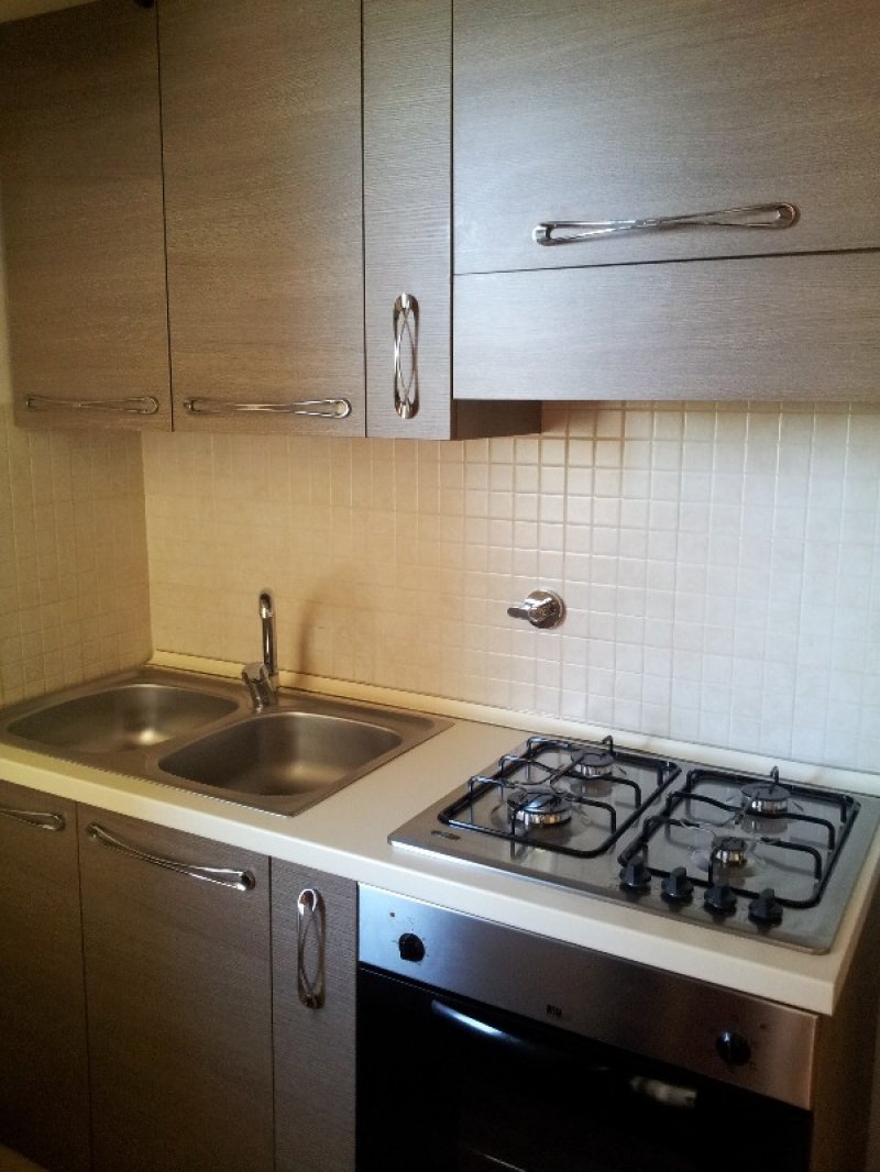 Appartamento rinnovato in condominio a Trieste in Vendita