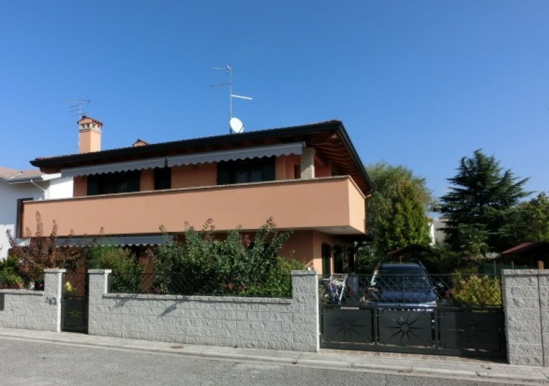 Bifamiliare a San Canzian d'Isonzo a Gorizia in Vendita