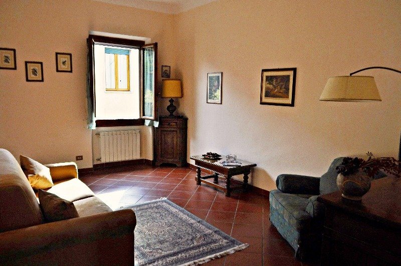 Appartamento sulle colline nel borgo di Settignano a Firenze in Affitto