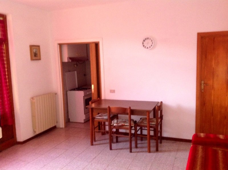 Appartamento in casale a Porto Azzurro a Livorno in Affitto