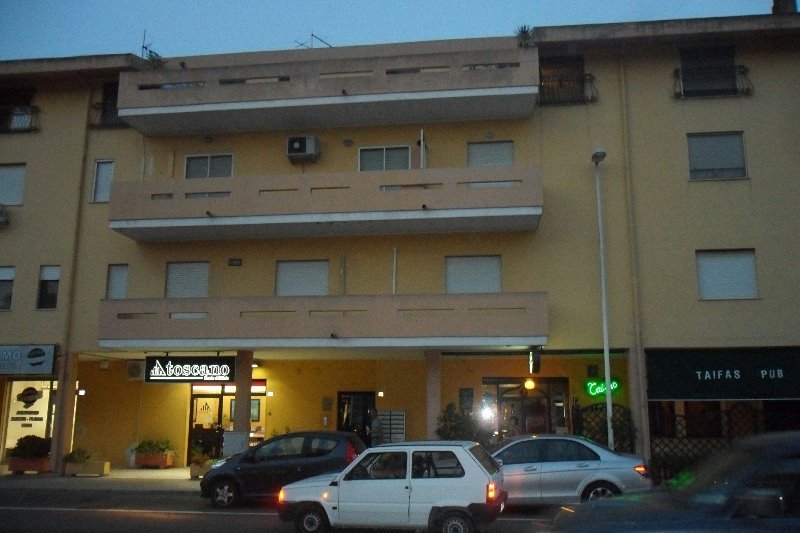 Assemini ufficio o studio a Cagliari in Affitto