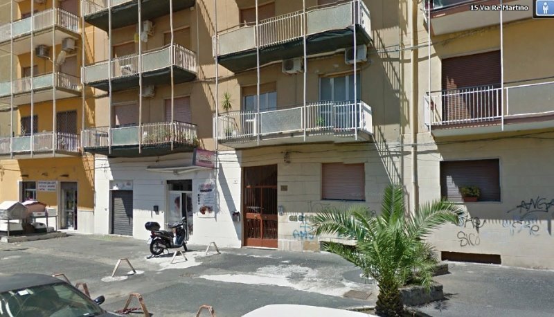 Immobile ristrutturato in via Re Martino a Catania in Vendita