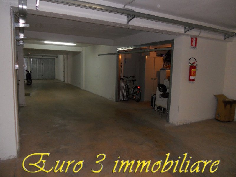 Garage Porta Maggiore a Ascoli Piceno in Vendita