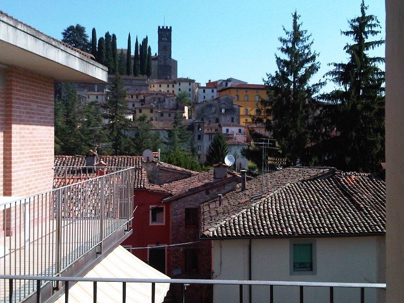 Appartamento zona turistica a Barga a Lucca in Affitto