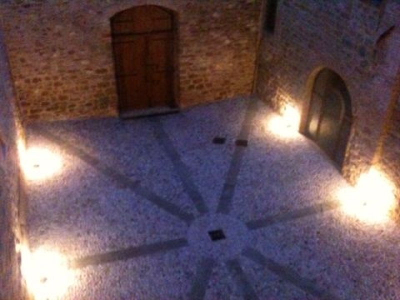 San Feliciano di Magione in antica rocca a Perugia in Vendita