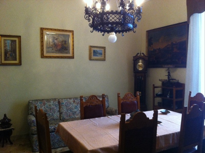 Casa vacanza vicino alla clinica Orestano a Palermo in Vendita