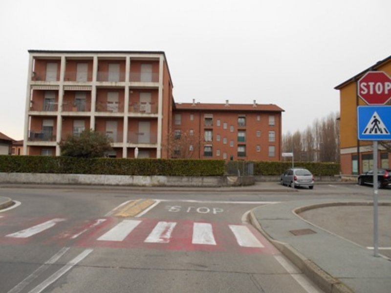Appartamento bilocale arredato a Bareggio a Milano in Affitto