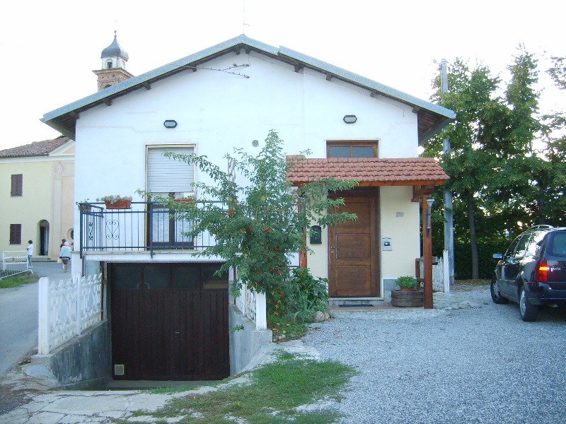 A Villanova Mondovì casa a Cuneo in Vendita