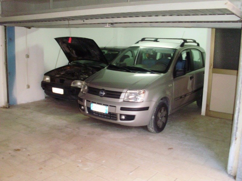 Garage pressi svincolo Autostrada Villafranca a Messina in Affitto