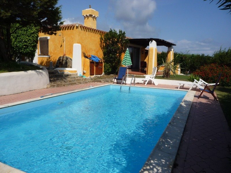 Villa con piscina Stintino Punta Su Torrione a Sassari in Vendita