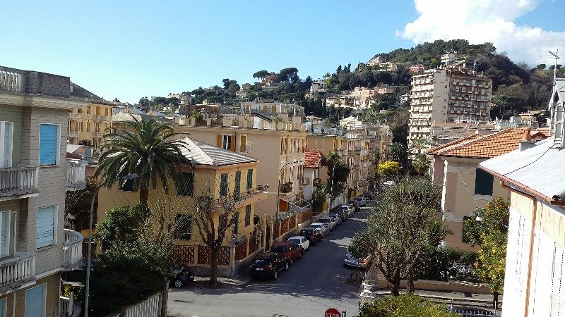 Appartamento Genova Pegli a Genova in Vendita